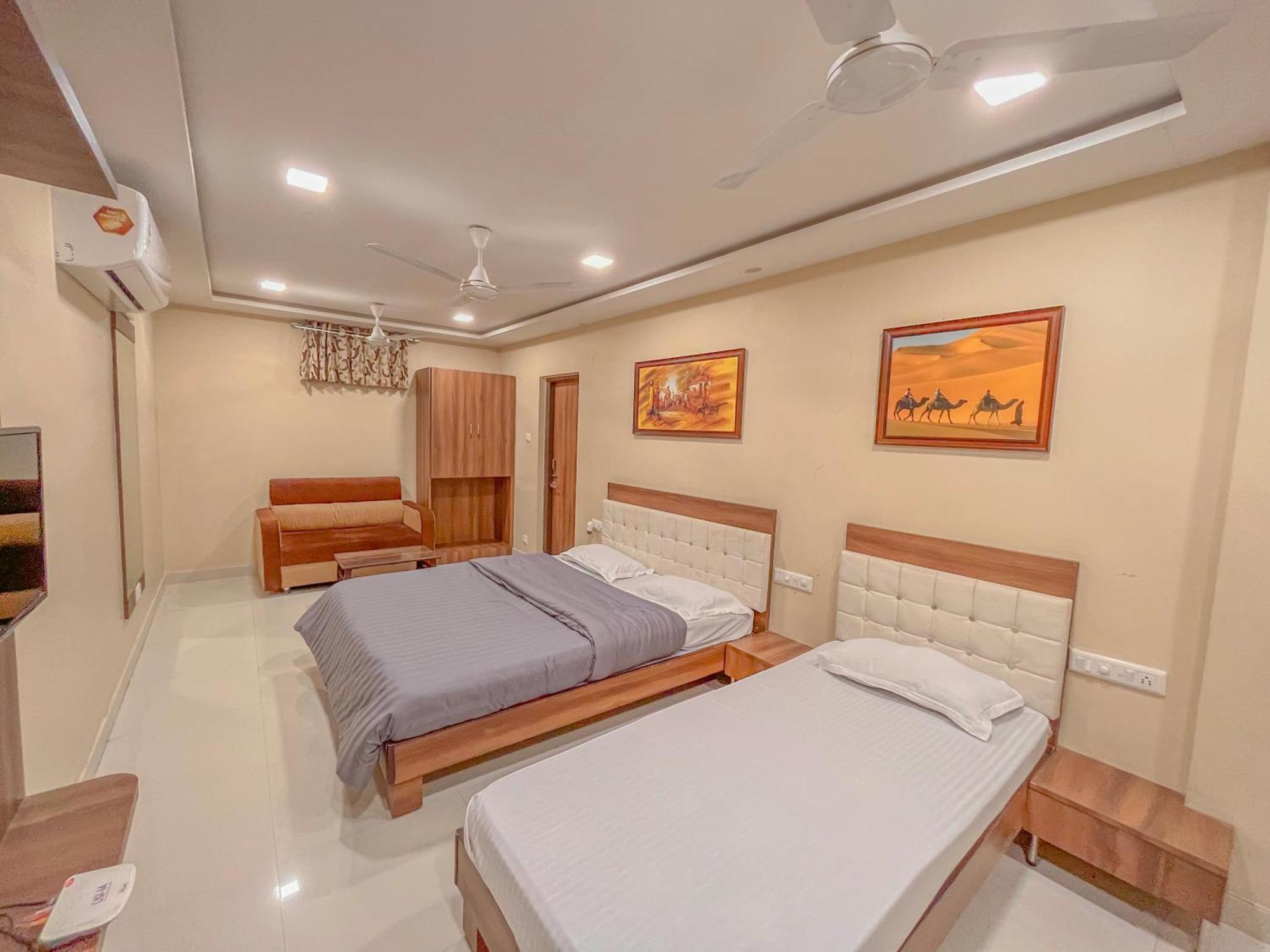 Stayguru Park View Residency Bhuj Eksteriør bilde