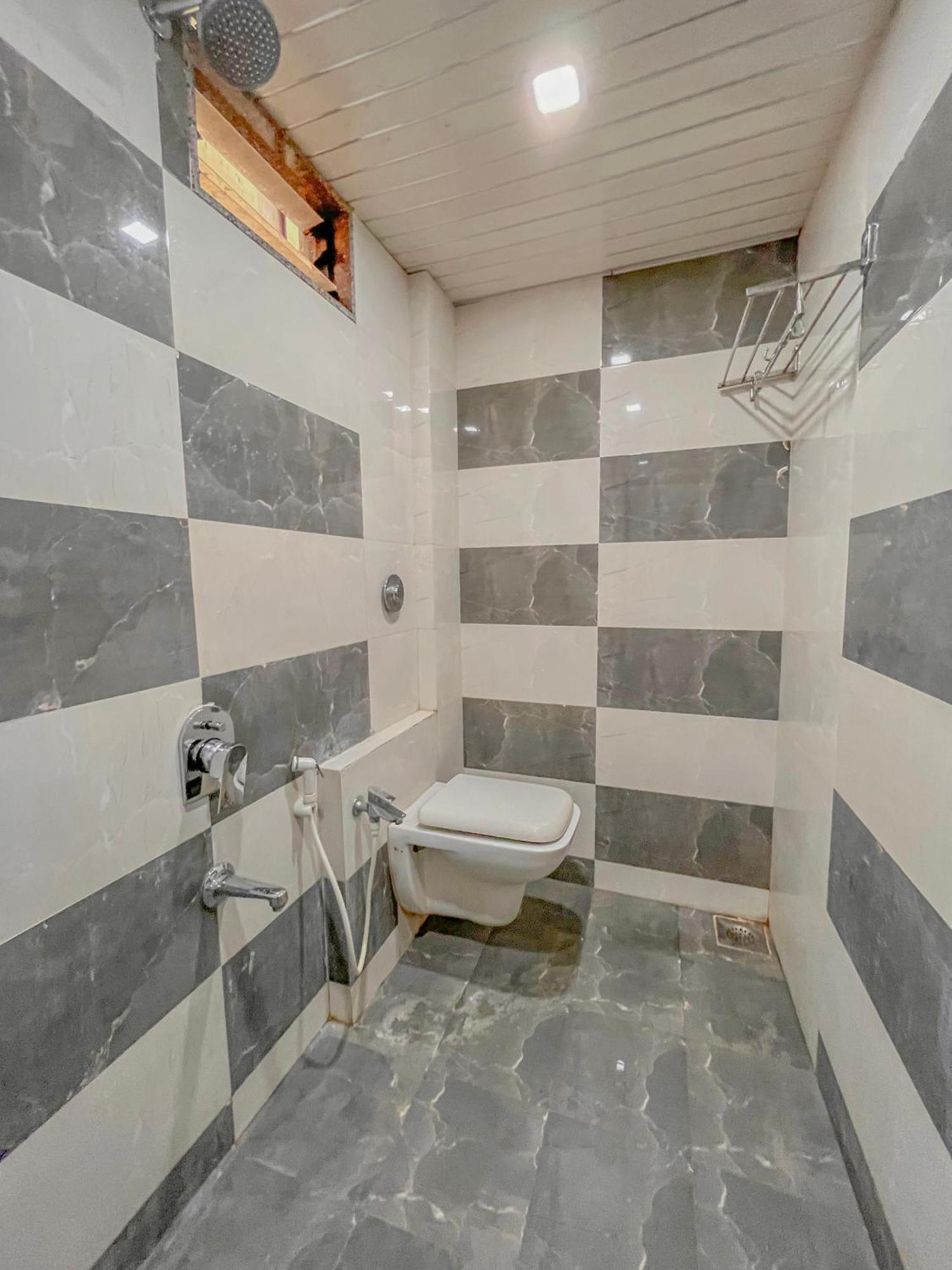 Stayguru Park View Residency Bhuj Eksteriør bilde