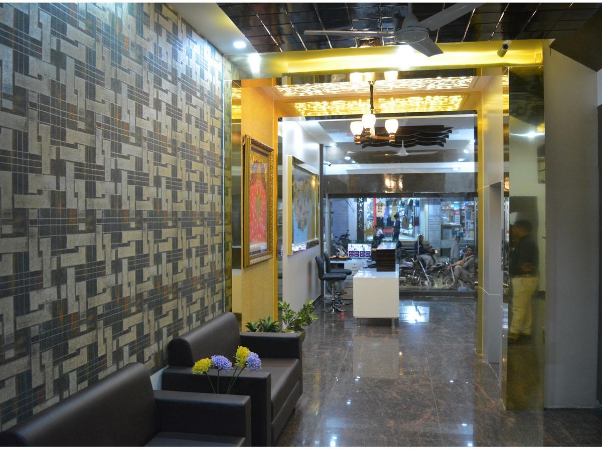 Stayguru Park View Residency Bhuj Eksteriør bilde