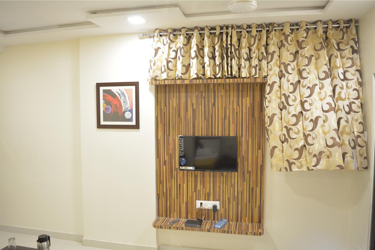 Stayguru Park View Residency Bhuj Eksteriør bilde